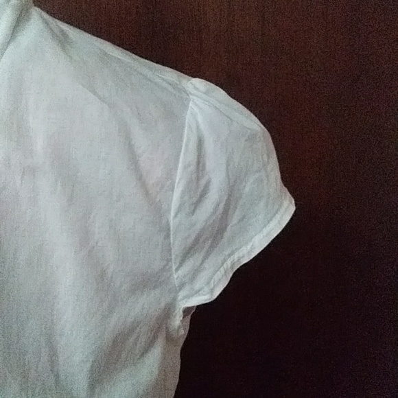 WHITE CHARLOTTE RUSSE FITTED/ROUCHED BLOUSE - Picture 3 of 9